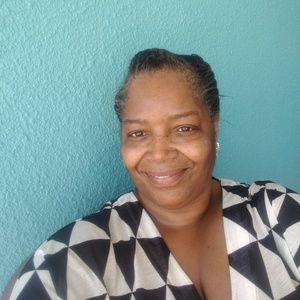 Meet your Posher, Pamela